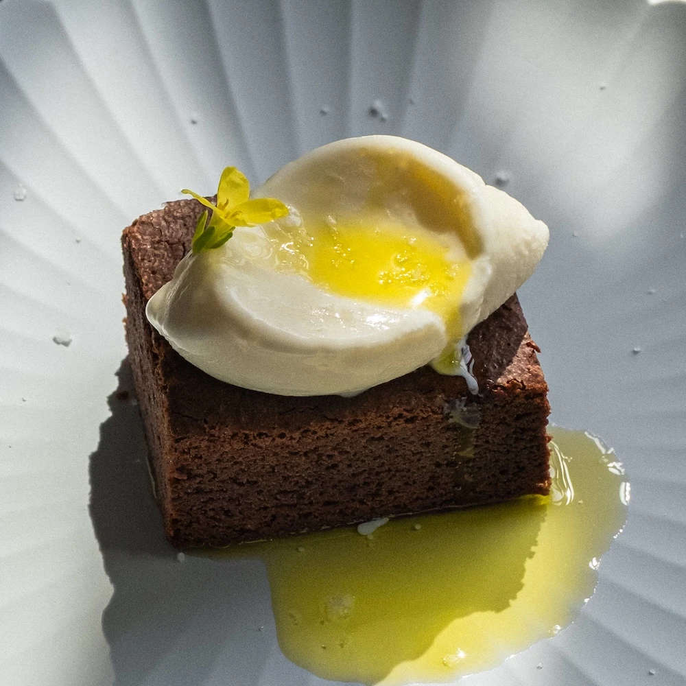 軟心布朗尼佐冰淇淋&橄欖油