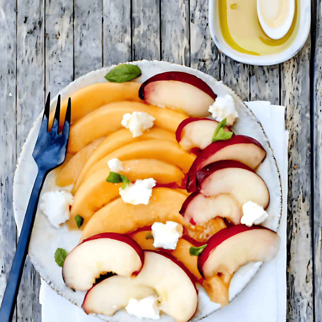 甜桃哈密瓜夏日乳酪沙拉